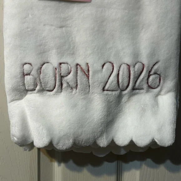 BORN 2026 -White Baby Blanket with Pink Ribbon - Picture 2 of 4